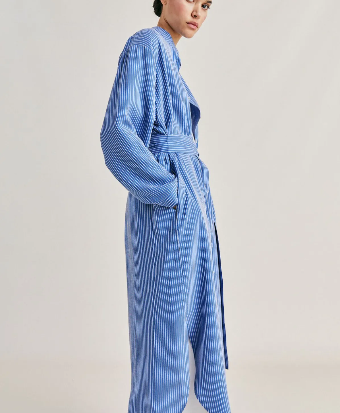 Robe En Viscose De Soie Rayee Zaira - Bleu Clair/Creme