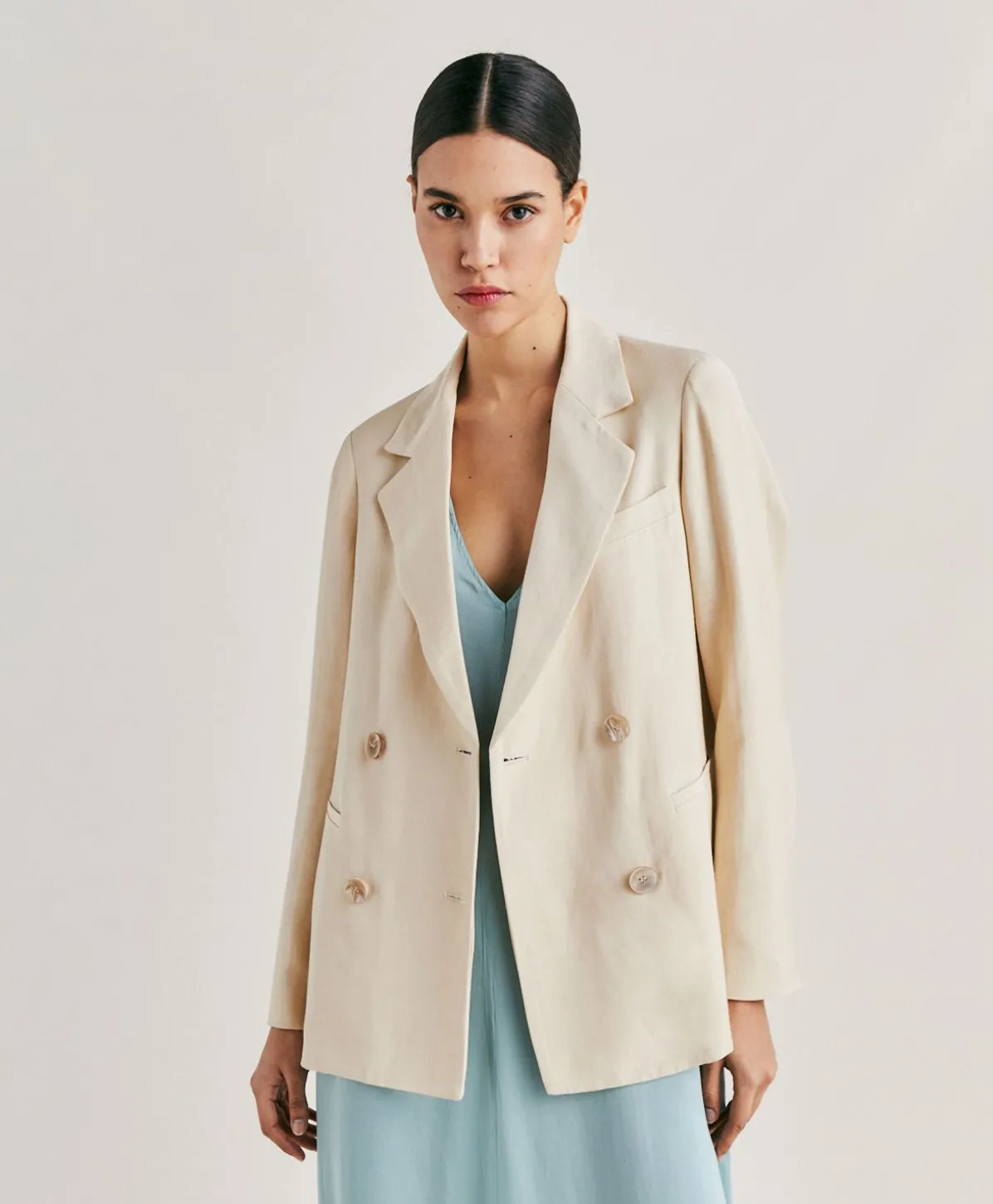 Veste Elegante En Lin Et Viscose Clair - Creme