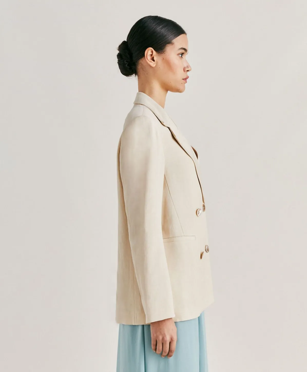 Veste Elegante En Lin Et Viscose Clair - Creme