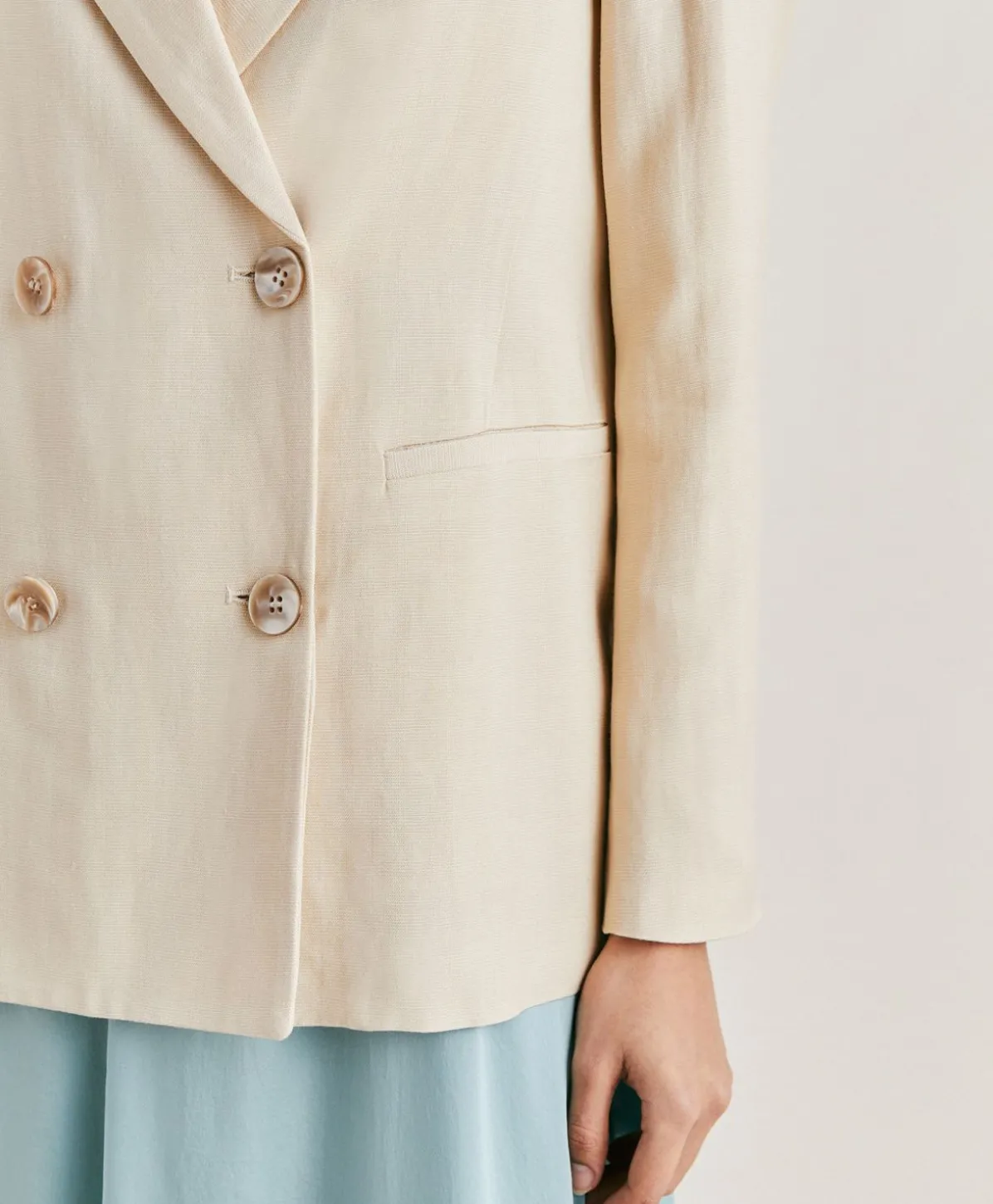 Veste Elegante En Lin Et Viscose Clair - Creme